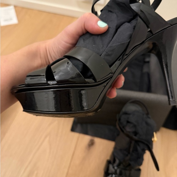 YSL sz 7.5 tribute black patent leather platform sandal - Picture 8 of 12